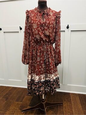 DR Collection Women’s Rust Floral Long-Sleeve Tiered Midi Dress